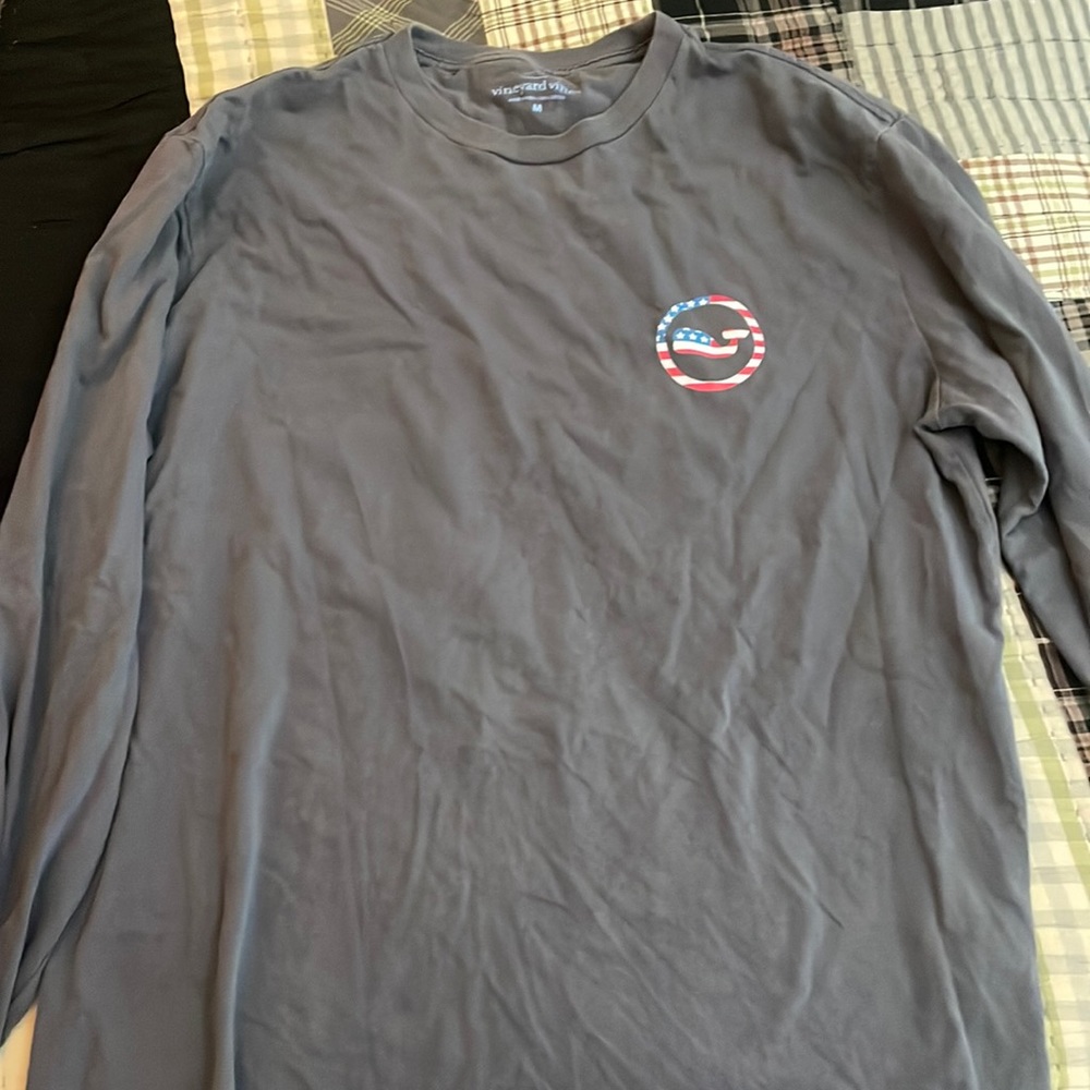 Vineyard vines grey American long sleeve t shirt